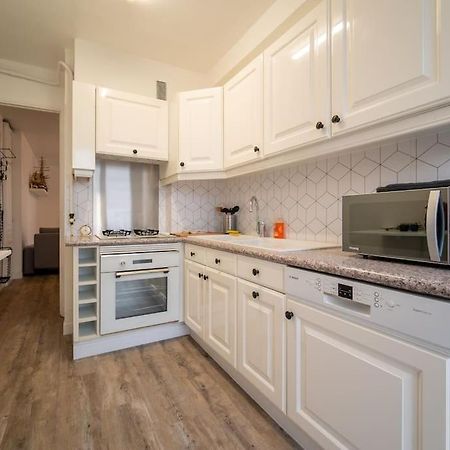 Fully Equipped Apartment Balcony Sleeps 7 Wifi Marseilles Exterior foto
