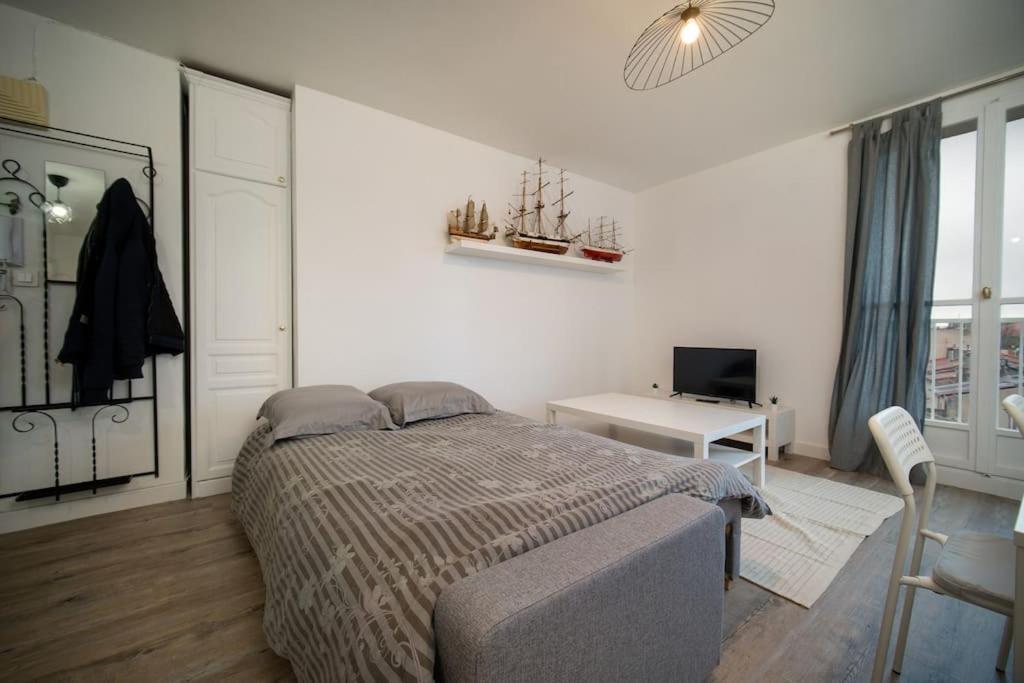 Fully Equipped Apartment Balcony Sleeps 7 Wifi Marseilles Exterior foto